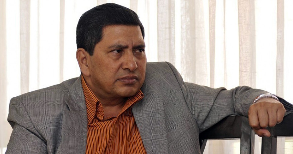 नारायणकाजीसहित नेकपाबाट जितेका ४६ सांसदको पद के हुन्छ ? यस्ता छन् प्रश्न र तर्क !