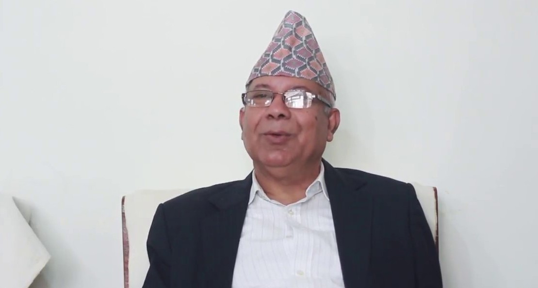यी मन्त्रीलाई बेस्सरी हप्काउँदै माधव नेपालले भने, ‘तत्काल माफी मागिहाल्नुस्’