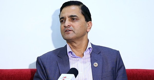 योगेश भट्टराई बोलिरहँदा बज्यो अश्लिल भिडियो