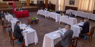 एकाबिहानै नेकपा सचिवालय बैठक बस्दै, ओलीलाई अप्ठ्यारो बनाउने रणनीति!