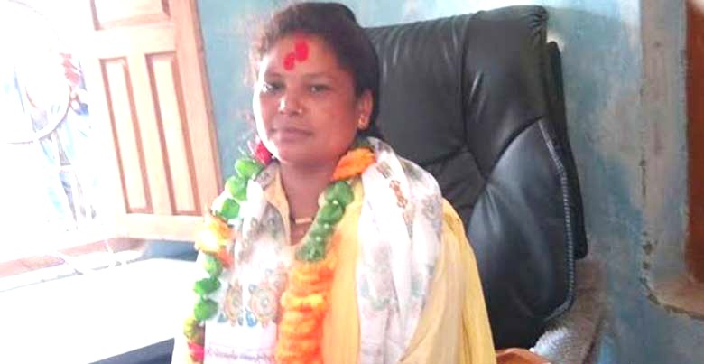 जब न्यायमूर्तीले वकिल माथि चप्पल प्रहार गरिन्....