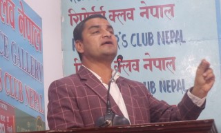 ओली प्रधानमन्त्री बन्न योग्य रहनुभएन, नेकपाले अर्को व्यक्तिलाई प्रधानमन्त्री बनाओस् : प्रदीप पौडेल