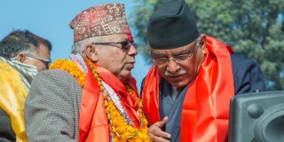 प्रचण्ड र नेपालबीच ओली हटाउने सहमति, यसरी हुँदैछ तयारी