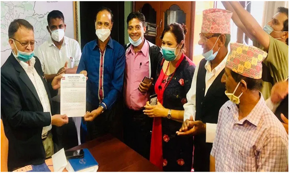 १३ कराेडकाे हिसाब नदेखाए कांग्रेसले यी कम्युनिष्ट मेयरलाई नछाड्ने, दियो यस्तो चेतावनी !