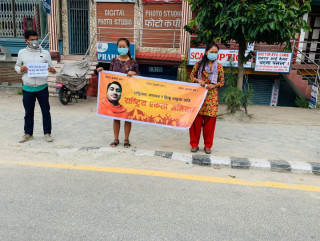 '१२ किलो चामलले ६ महिना कसरी टार्ने सरकार'