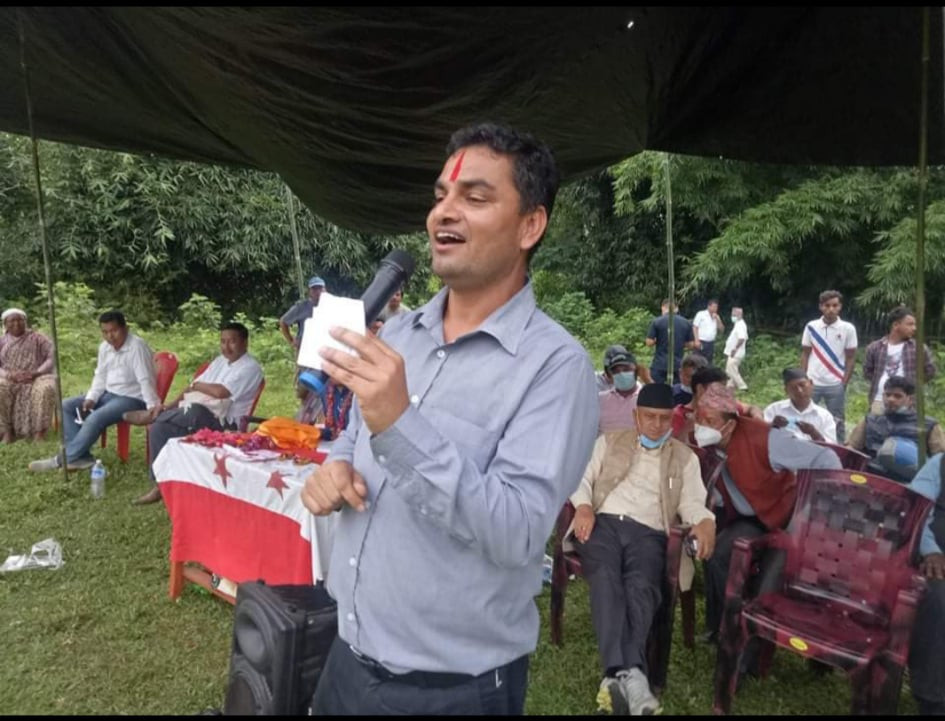 नेकपाका  ४५  जना कार्यकर्तालाई कांग्रेस प्रवेश गराउदै पौडेलले दिए प्रशिक्षण