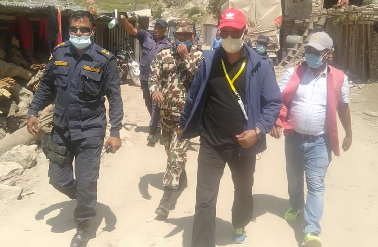 नेकपामा ‘कोरोना जन्तर’ आतंक : मुख्यमन्त्रीले टाँगे घाँटीमा, आलोचनासँगै चौतर्फी चर्चा