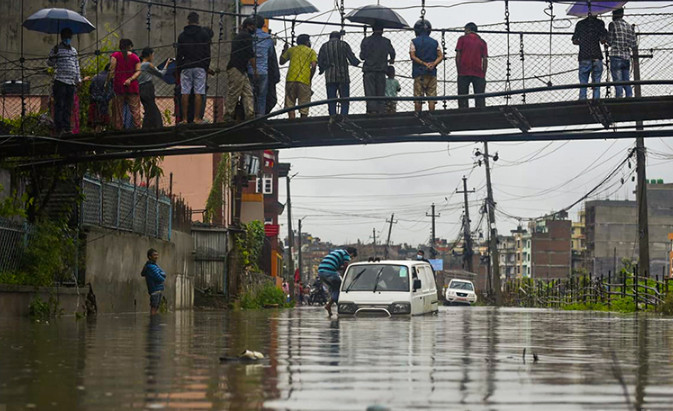 काठमाडौंमा खोलाले बगाएर १ जना बेपत्ता