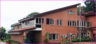 राज्यमन्त्री हटाउने, तीन मन्त्रालय फुटाउने र भागबन्डामा यसरी मन्त्रिपरिषद् पुनर्गठन गरिँदै