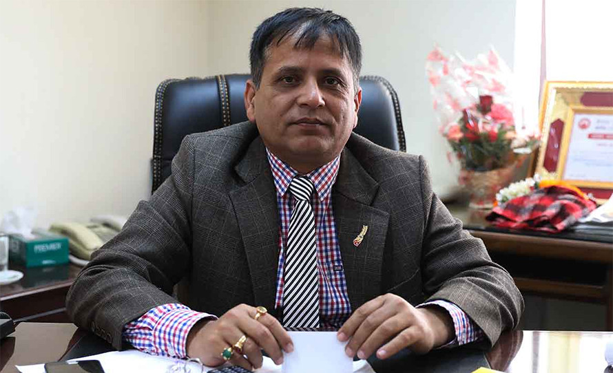 आयल निगमका प्रमुख पौडेललाई कोरोना पुष्टि