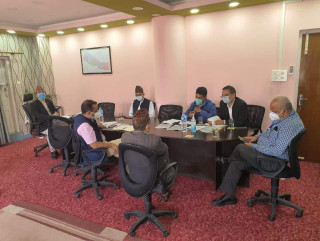 मध्यरातमा डाक्टर केसीका प्रतिनिधि र सरकारबीच सिंहदरबारमा वार्ता