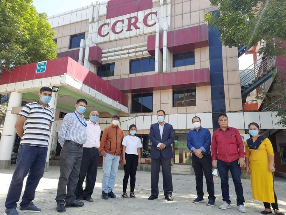 पहिरोले टुहुरी बनेकी गोलेलाई कांग्रेस नेताले गरिदिए काठमाडौँको प्रसिद्द कलेजमा भर्ना