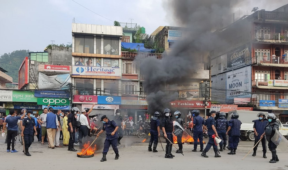 प्रदेश राजधानी विवादमा स्कुटर जलाउने चारजना पक्राउ