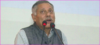 मानवअधिकारीवादीको भेषमा गुण्डागर्दी गर्ने नेकपा कार्यकर्ता सुशिल प्याकुरेलको पर्दाफास 