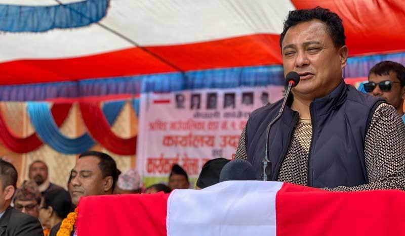'कम्युनिस्ट सरकारको भ्रष्टाचार' कांग्रेस नेता महर्जनले गरे पर्दाफास