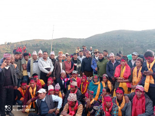 मन्त्रीको गृहजिल्लामा नेकपाभित्र पहिरो, कांग्रेसमा प्रवेश गर्नेको ओइरो