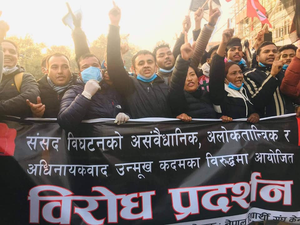 केपी ओलीको स्वकीय सचिव विद्या भण्डारी : नेविसंघ