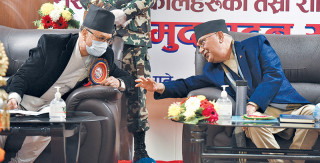 प्रधानमन्त्री - प्रधानन्यायाधीशबीच खासखुस, के भयो कुरा ?