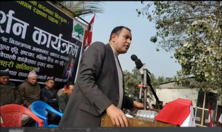 कसैले न्यायालयलाई थ्रेट गर्छ भने हामीलाई मान्य छैन : कांग्रेस नेता खतिवडा