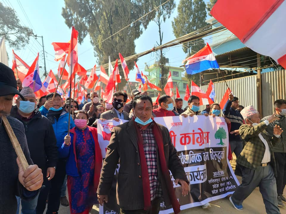 कांग्रेसलाई नजिस्क्याउन कम्युनिस्टहरूलाई कांग्रेस नेता महर्जनको चेतावनी