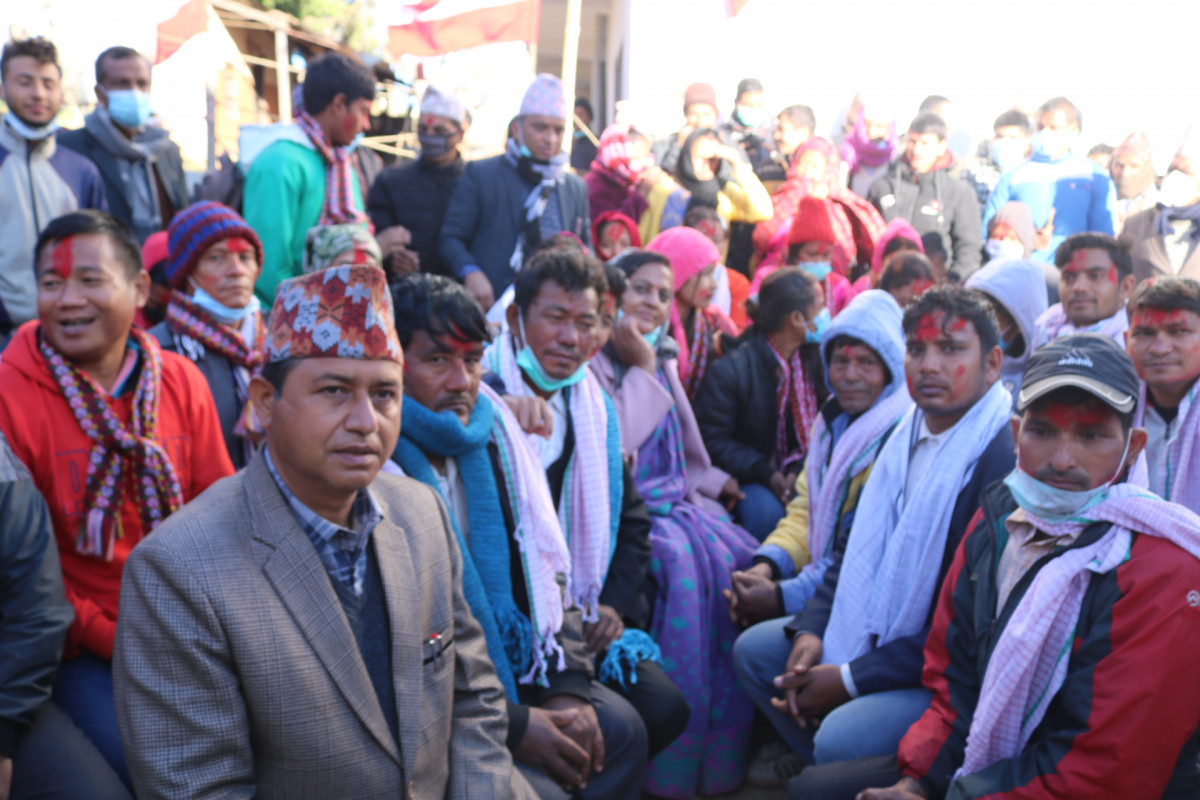 कांग्रेसप्रति देशभर आकर्षण बढ्दै, एकैदिन ८७ जना नेकपा छाडेर कांग्रेसमा प्रवेश