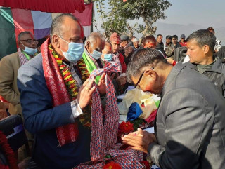 नेकपा परित्याग गरी २०० जना कांग्रेसमा प्रवेश, देशभर लहर 