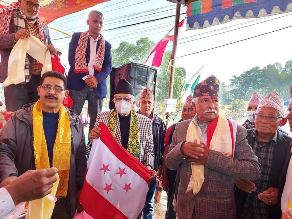 पार्टी बलियो बनाउँदै शेखर कोइराला, पूर्व सहसचिव–एसपीसहित २३३ जना कांग्रेसमा प्रवेश
