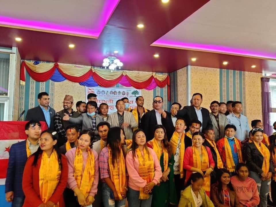 अग्नि सापकोटाको गृहजिल्लामा कम्युनिस्टभित्र विद्रोहपछि नेपाली कांग्रेसमा प्रवेश