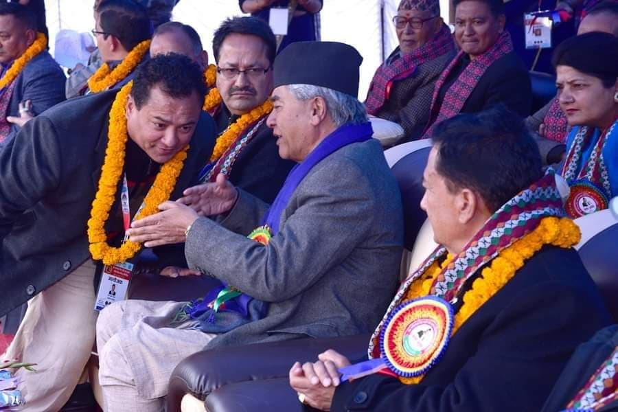 सभापति पदमा लड्न मीनकृष्ण महर्जनलाई कांग्रेस कार्यकर्ताको चर्काे दबाब