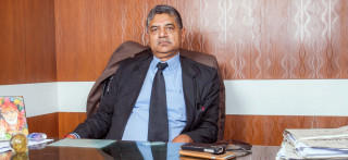 सर्वोच्चमा कड्किए शम्भु थापा, सरकार बन्न सक्ने आधार छैन भनेर आफै निर्णय गर्ने अधिकार कहाँ छ ?