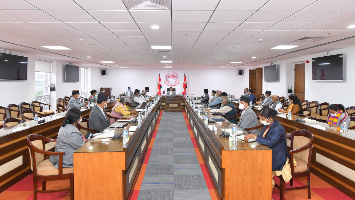 ओली सरकारका ९ मन्त्रीलाई एकैपल्ट कारवाही गरिँदै, बर्खास्त गर्ने प्रक्रिया अगाडि बढ्यो
