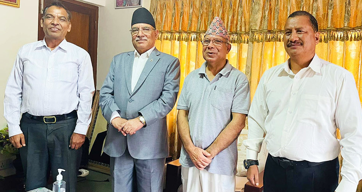 प्रचण्ड, माधव नेपाल र विप्लवबीच भेटवार्ता, यस्तो छ नयाँ 'गेम प्लान' !