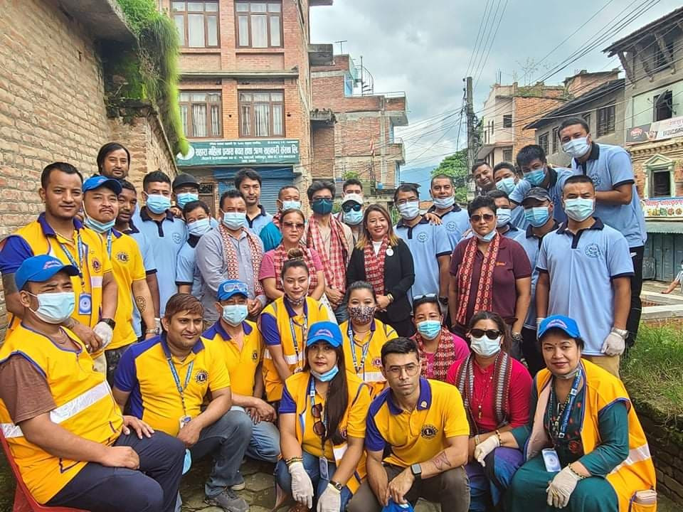 चापागाउँको भन्सार डबलीमा रक्तदान कार्यक्रम सञ्चालन
