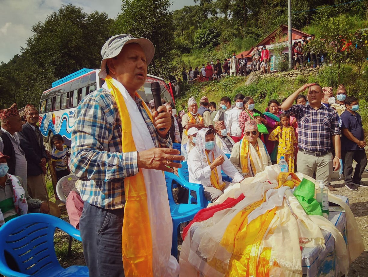 कांग्रेस नेता बस्नेतको पहलमा भयो ३० करोडको काम, बस गुडेपछि स्याबासी !