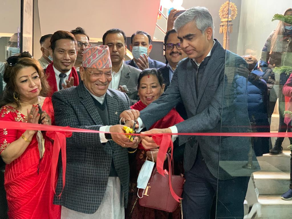 बज्र ग्रुपको 'सोमानी ग्रान्ड़े' शोरुम उद्घाटन