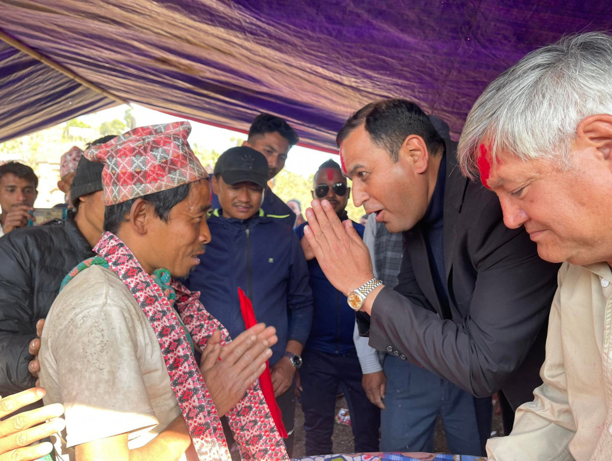 लोकप्रिय नेता  खतिवडा धनकुटा पुगेपछि कम्युनिस्टहरुमा सन्नाटा, कांग्रेस  प्रवेश गर्नेको लर्को !