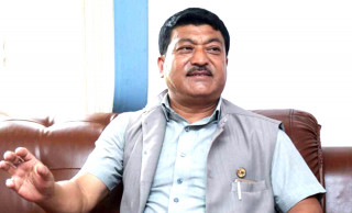 रामवीरले सार्वजनिक मञ्चमै लाखौं बुझाएर टिकट किनेको आरोप लगाउँदा पनि श्याम घिमिरे चुप