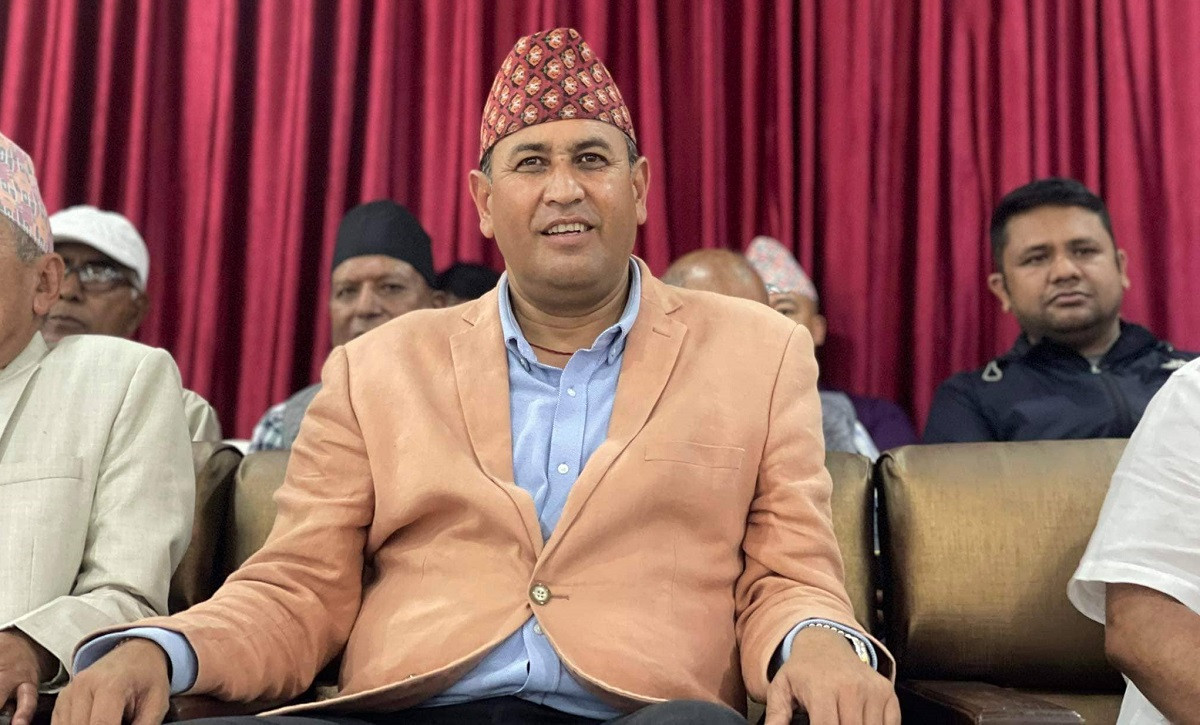 कांग्रेसलाई तथानाम भन्ने प्रचण्डलाई रामहरीले दिए मुखभरीको जवाफ, खुमलटारमा खैलाबैला !