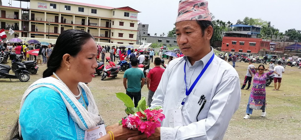 धरानमा हर्क साम्पाङलाई आइलाग्यो यति ठूलो आपत, वडाध्यक्षहरुले देखाए पावर 