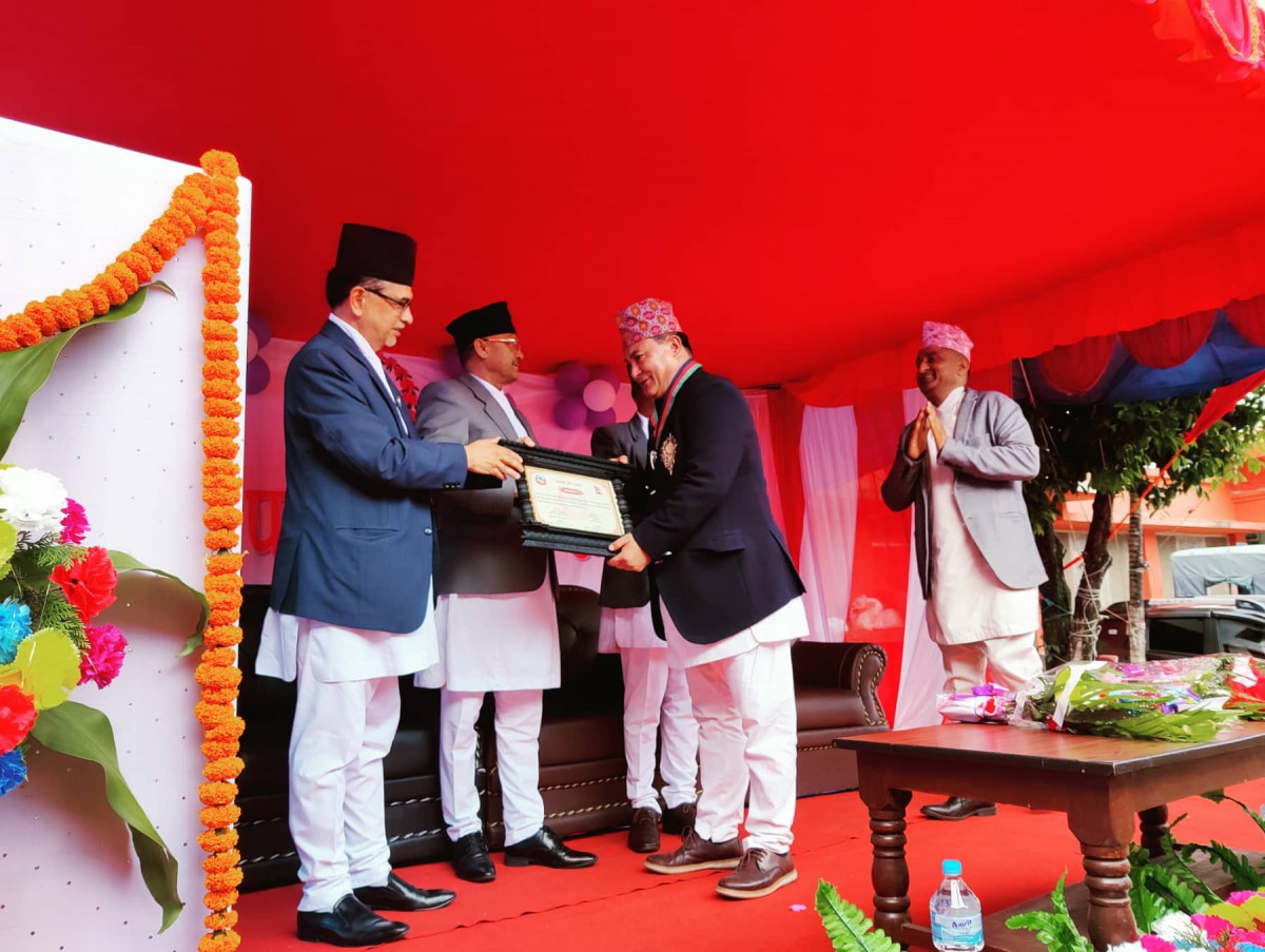 कांग्रेसका लोकप्रिय युवा नेता मीनकृष्ण महर्जन ‘प्रदेश शान पदक’ बाट विभूषित