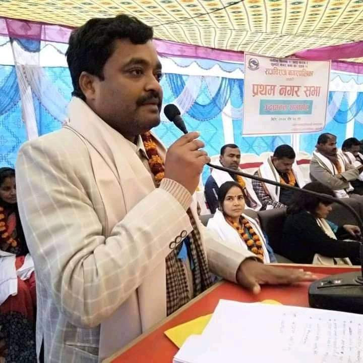 साइकल काण्डले राउतको मुख्यमन्त्री पद खुस्किँदै, मठमन्दिरमा लगानी गर्ने यी हुँदैछन् मधेसका मुख्यमन्त्री