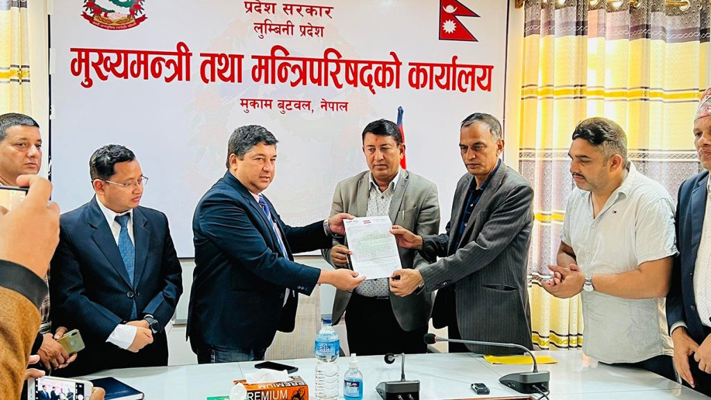 बुटवलमा कांग्रेसले देखायो पावर, दाङमा तनाव! 
