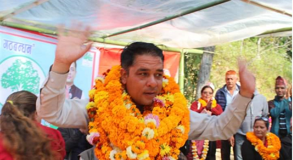 दोलखामा ३० वर्ष पछि फहरायो चारतारे झण्डा, कुन्दनले रचे इतिहास 