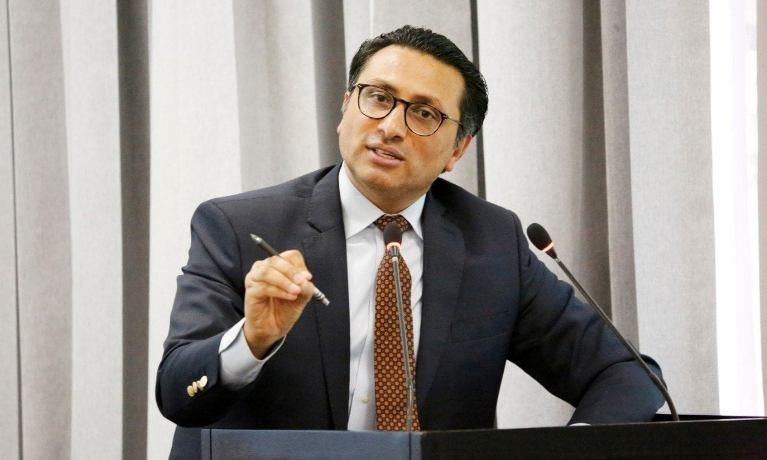 वाग्लेले लामो स्टाटस लेख्दै गरे कांग्रेसबाट अलग भएको घोषणा