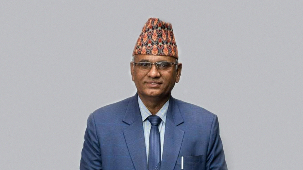 एमालेका एक मुख्यमन्त्रीको पद धरापमा, कैदीबन्दी छुटाउन काठमाडौंमा हारगुहार