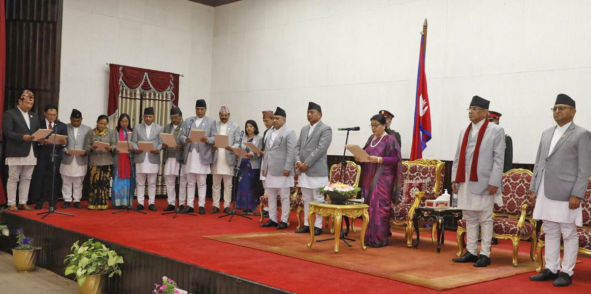 चार उपप्रधानमन्त्री बनाएर प्रचण्डले राखे कीर्तिमान