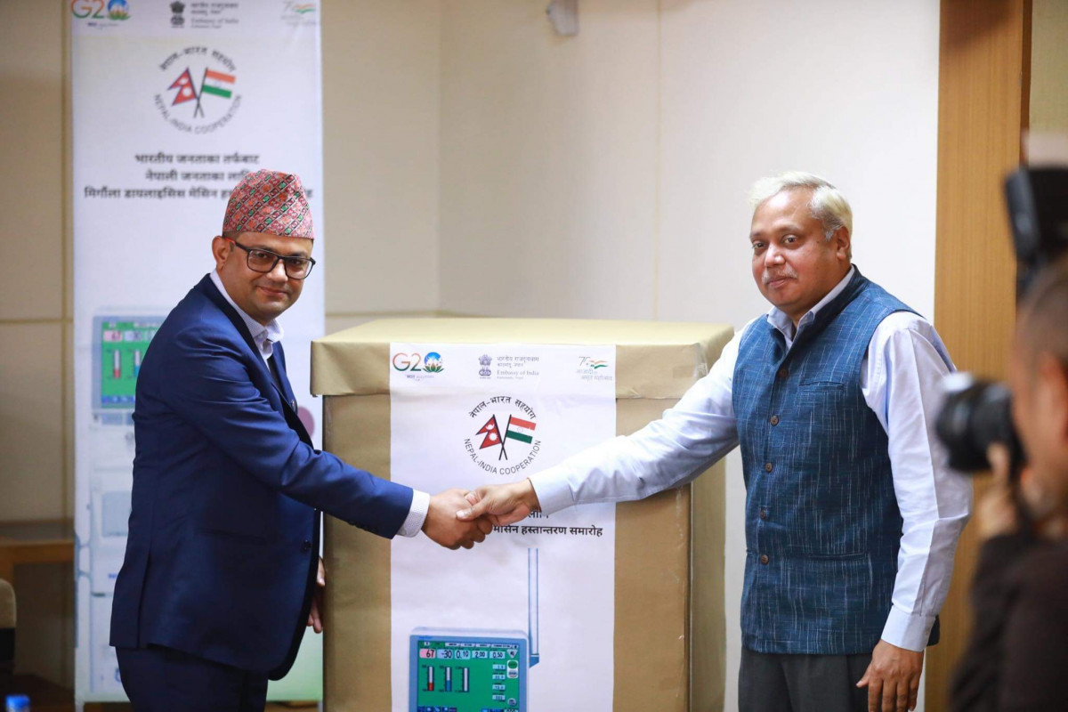 भारतले दियो नेपाललाई दुई सय मिर्गौला डायलाइसिस मेसिन