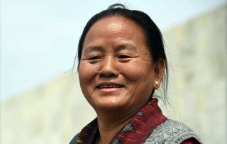 आठदलीय गठबन्धनले महिलाको हक खोसे भन्ने ओली आफैंले शिवमायालाई उपसभामुखबाट हटाएका थिए