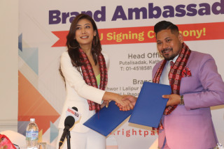 पूर्व मिस नेपाल अस्मि श्रेष्ठ राइटपाथ करियर काउन्सिलिङको ब्राण्ड एम्बेस्डर