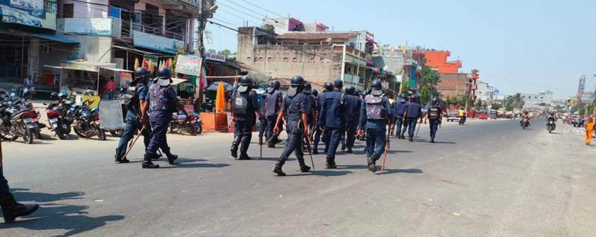 रौतहटमा भयंकर ठूलो तनाव, ६ जना प्रहरी घाइते